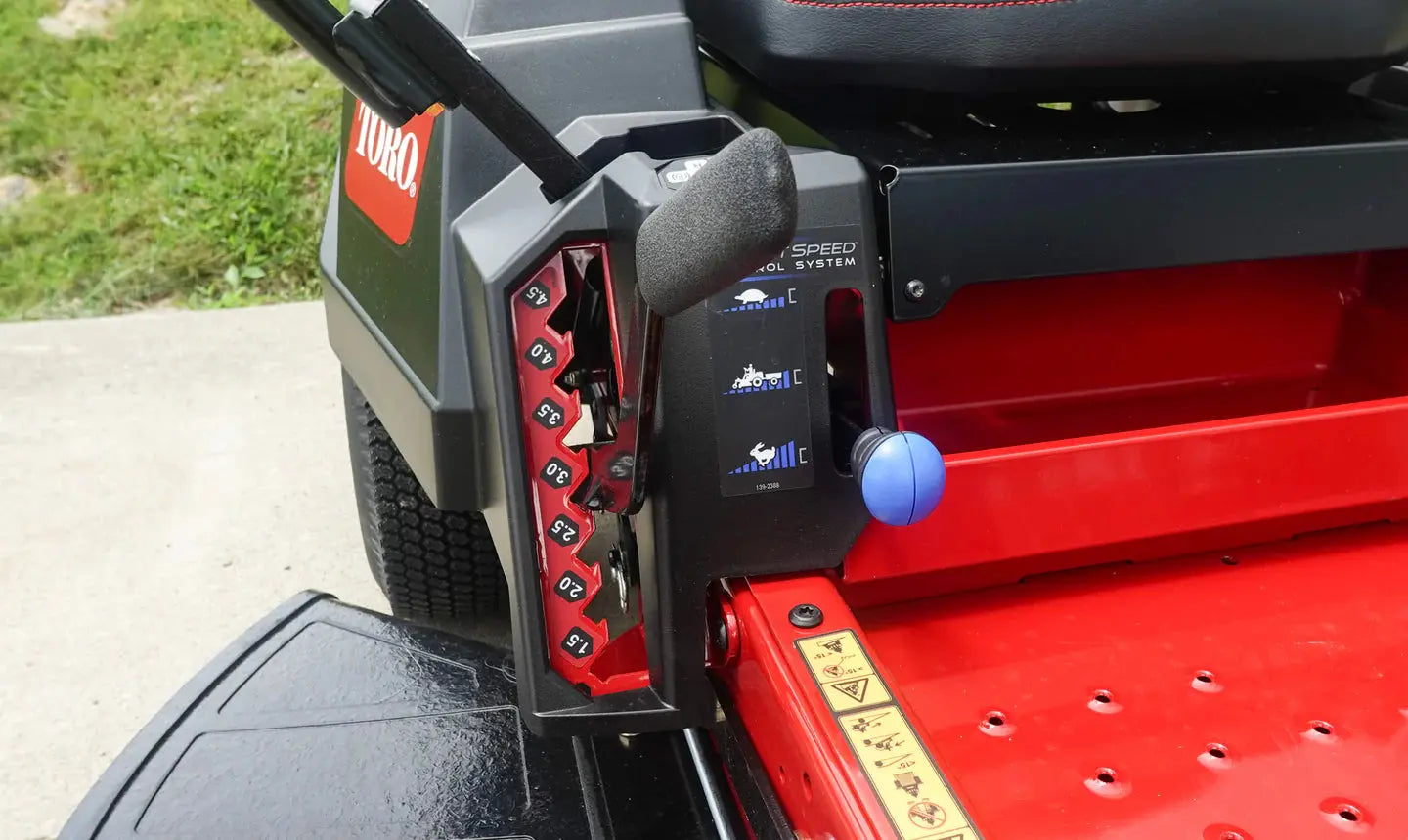 Toro TimeCutter 34-inch mower: Fast, Precise Lawn Care TORO