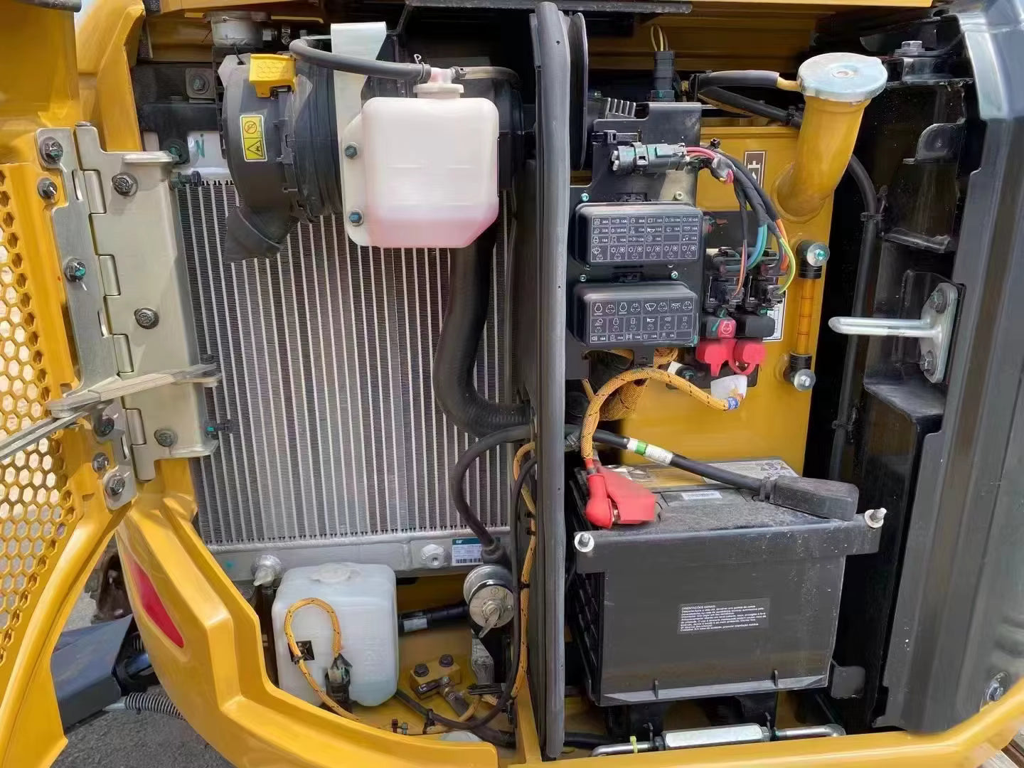 DiggerMax™ 3-Ton Strength. Budget Friendly. Veteranshops.com