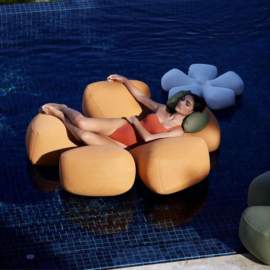 Floralux Haven™ Nymphéa Luxury Floating Retreat Veteranshops.com