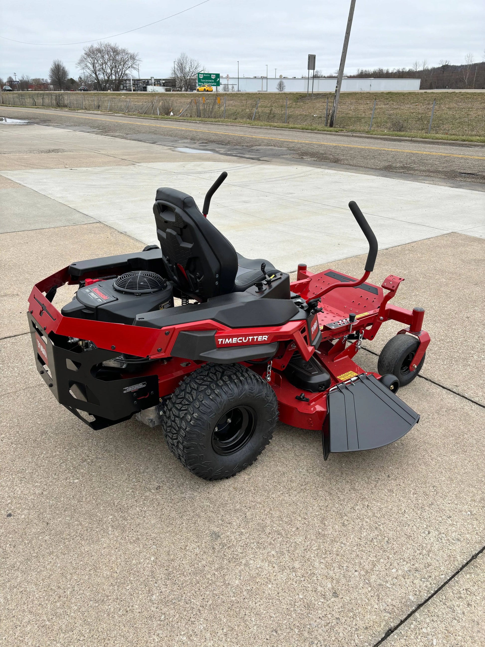 Toro 77504 54" TimeCutter Max Zero-Turn Mower 23HP Kawasaki TORO