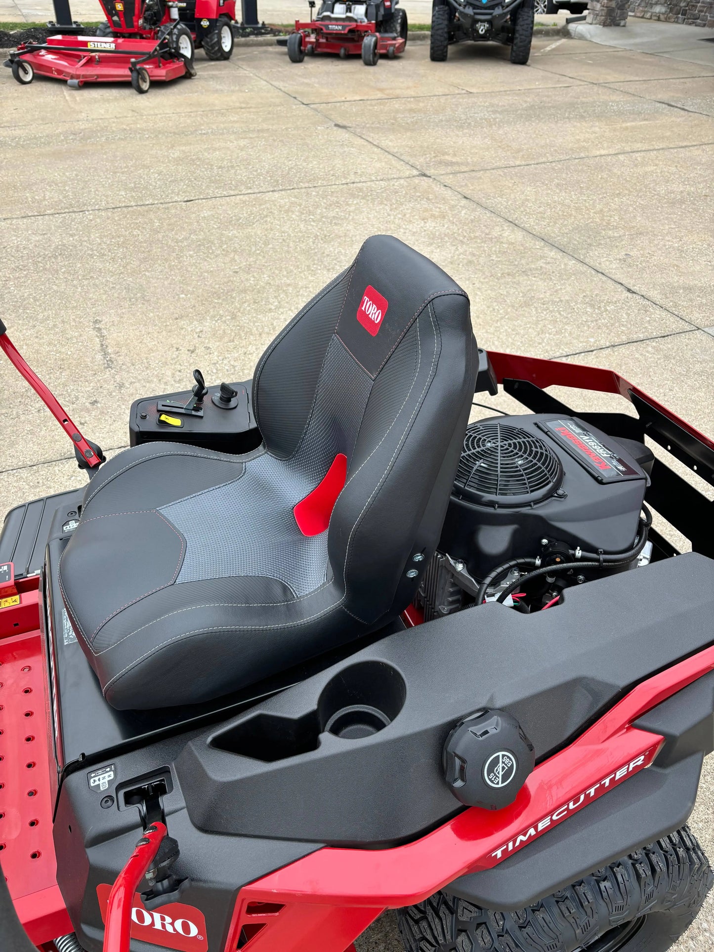 Toro 77504 54" TimeCutter Max Zero-Turn Mower 23HP Kawasaki TORO